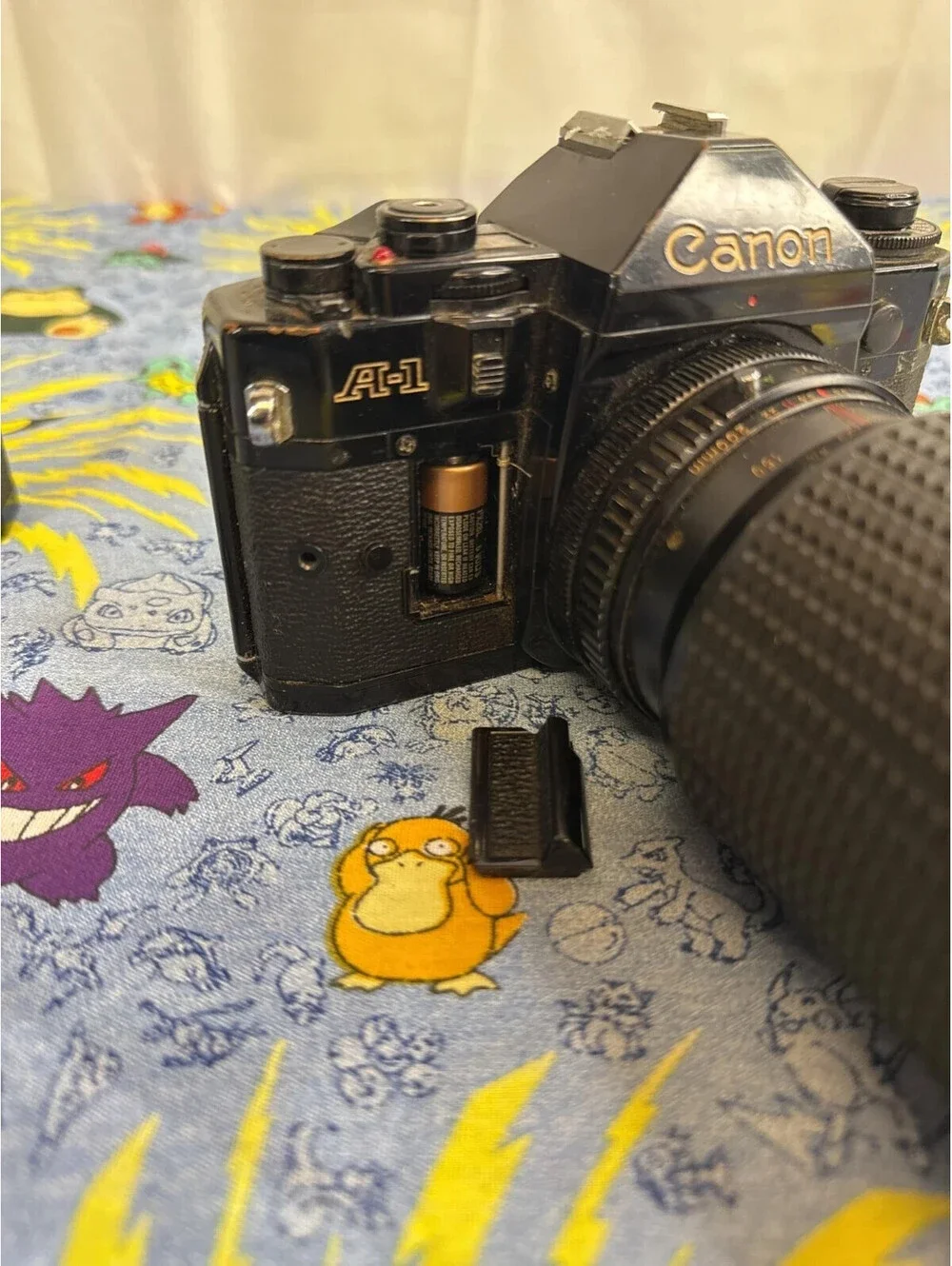 Canon A-1 Black 35mm SLR Film Camera Lens & Battery READ